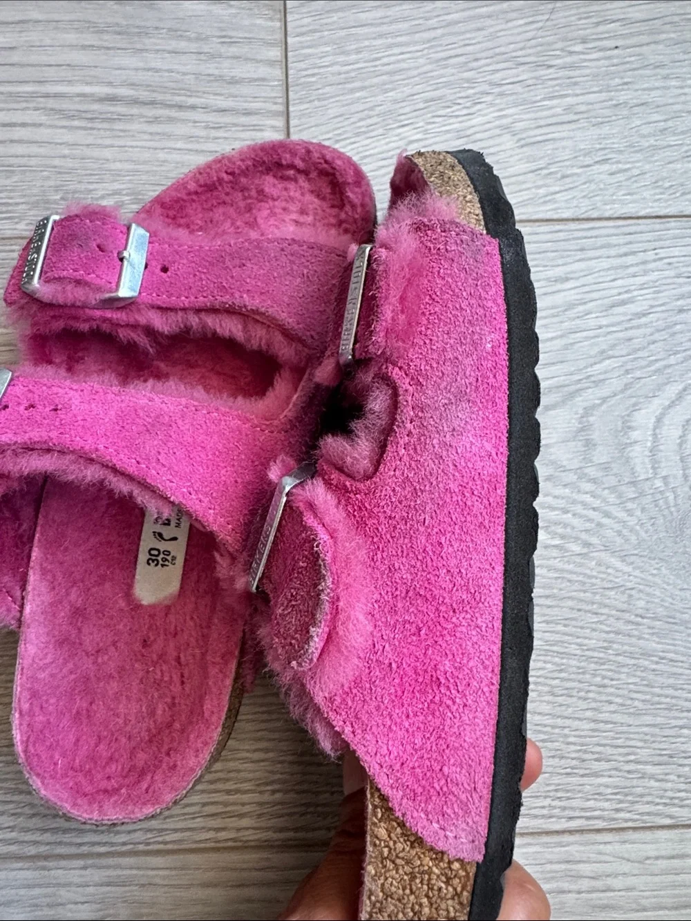 Birkenstock Kids Fuzzy Slide Sandals in Bright Pink | size 12-12.5 US
